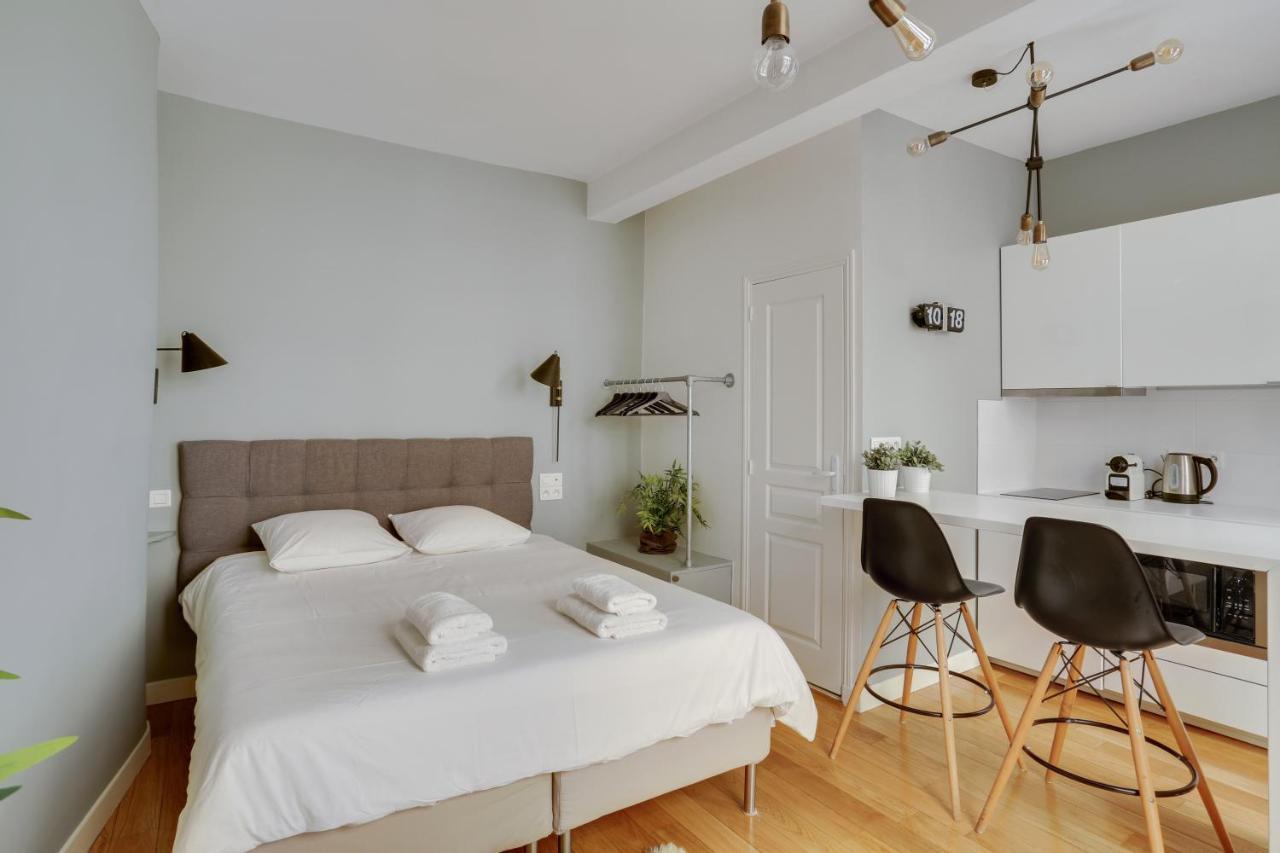 Charmant Studio Au Coeur De Paris Pour 2 Personnes By Weekome Zewnętrze zdjęcie