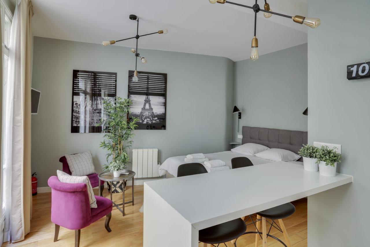 Charmant Studio Au Coeur De Paris Pour 2 Personnes By Weekome Zewnętrze zdjęcie